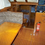 Blick in den Salon und die Dinette